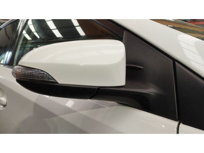 Recambio de retrovisor derecho para toyota auris station wagon (_e18_) 1.8 hybrid (zwe186_) referencia OEM IAM   