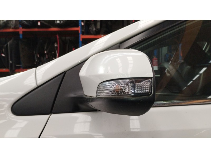 Recambio de retrovisor izquierdo para toyota auris station wagon (_e18_) 1.8 hybrid (zwe186_) referencia OEM IAM   