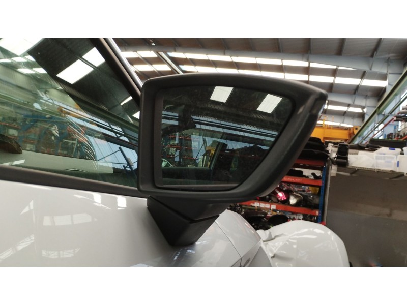 Recambio de retrovisor derecho para seat leon st (5f8) 2.0 cupra referencia OEM IAM 5F1857508Q  