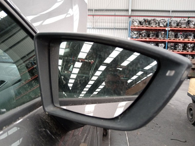 Recambio de retrovisor derecho para seat leon st (5f8) 1.6 tdi referencia OEM IAM   