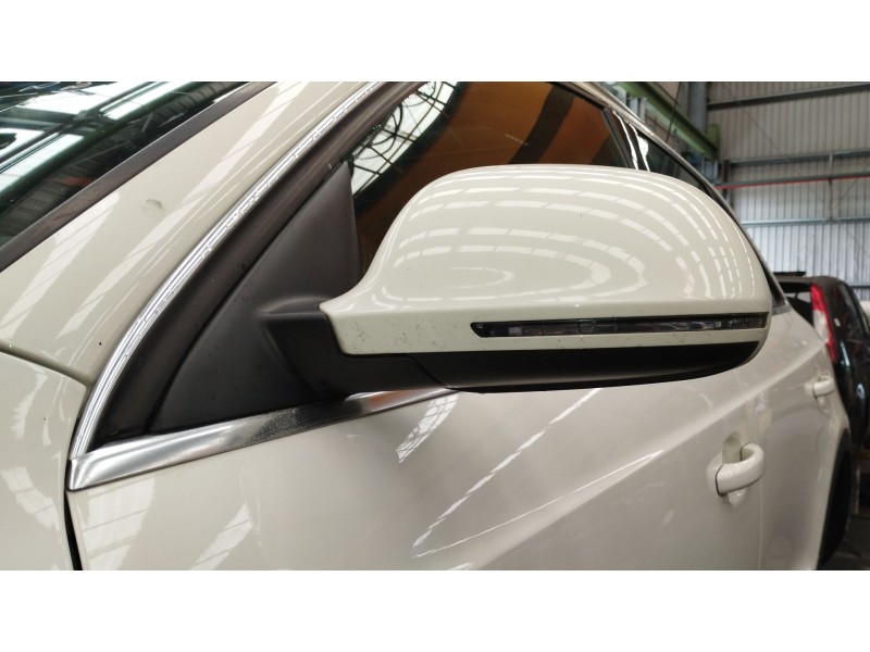 Recambio de retrovisor izquierdo para audi q3 (8ub, 8ug) 2.0 tdi referencia OEM IAM   