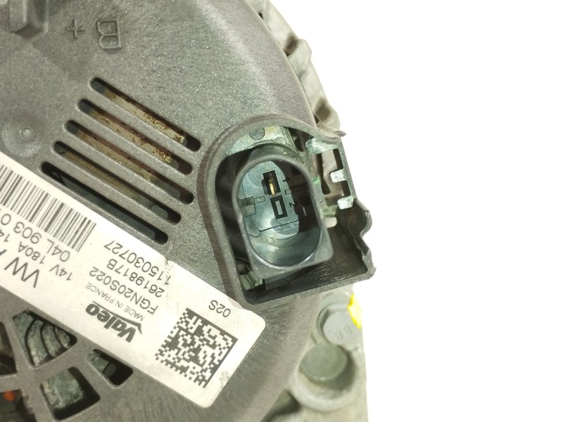 Recambio de alternador para audi a5 sportback (8ta) 2.0 tdi referencia OEM IAM 04L903017A FGN20S022 