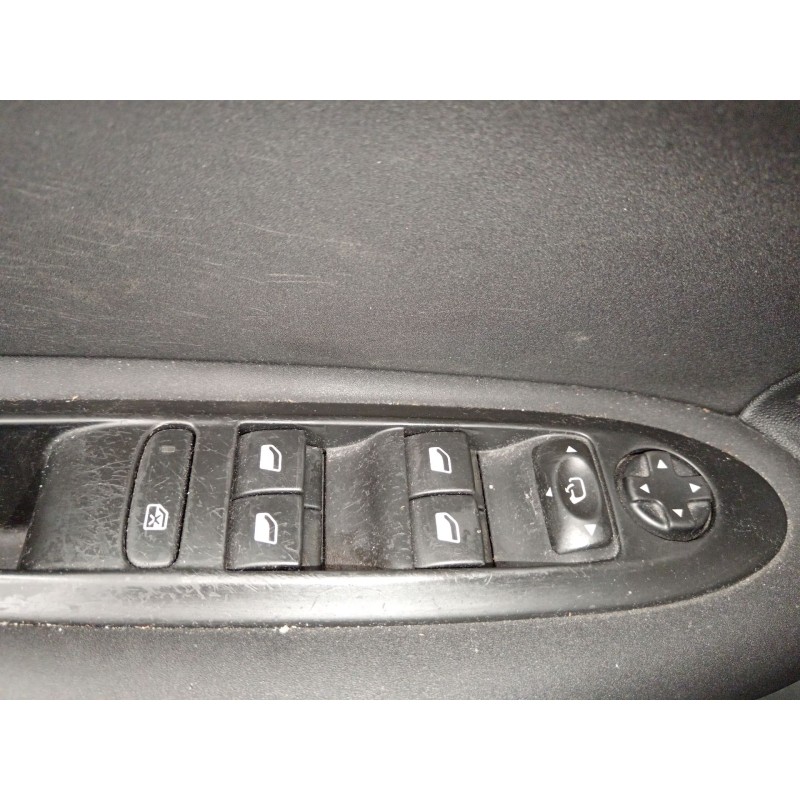 Recambio de mando elevalunas delantero izquierdo para citroën c4 ii (nc_) 1.6 hdi 115 referencia OEM IAM   