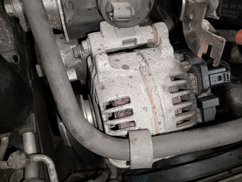 Recambio de alternador para audi a3 (8p1) 2.0 tdi referencia OEM IAM 06F903023F 0124525091 