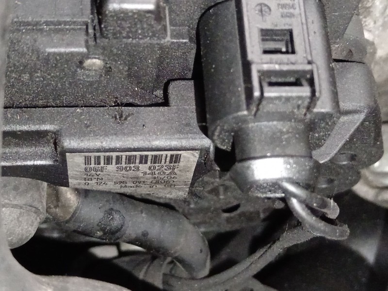 Recambio de alternador para audi a3 (8p1) 2.0 tdi referencia OEM IAM 06F903023F 0124525091 