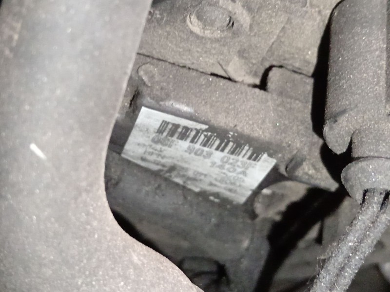 Recambio de alternador para seat leon (1p1) 2.0 tdi 16v referencia OEM IAM 06F903023F  