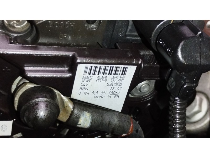 Recambio de alternador para seat leon (1p1) 1.9 tdi referencia OEM IAM 06F903023F 0124525091 