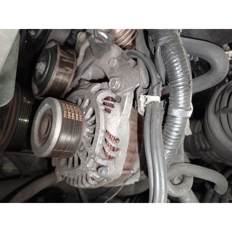 Recambio de alternador para nissan pathfinder iii (r51) 2.5 dci 4wd referencia OEM IAM 23100EB31B A3TJ0781AE 