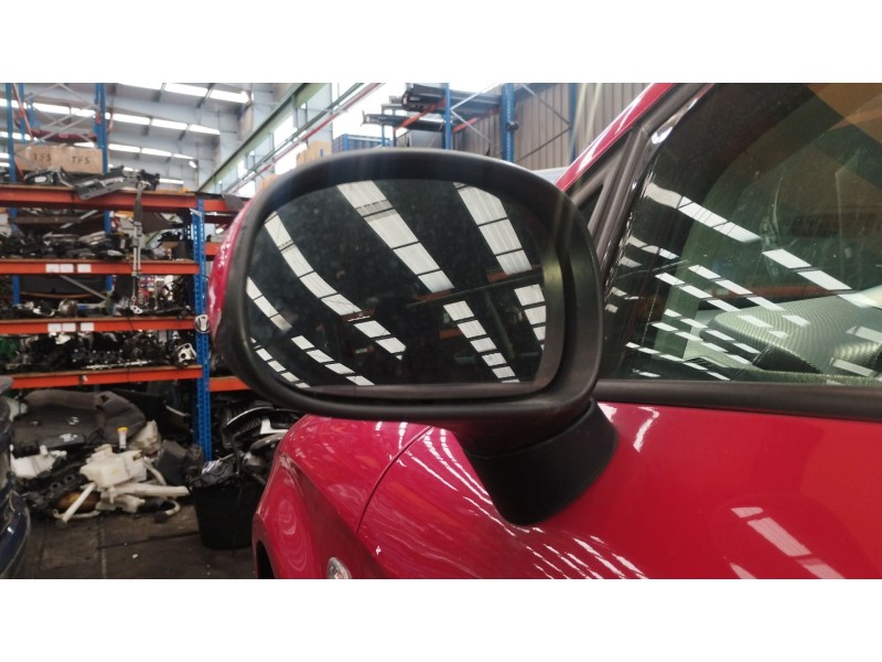 Recambio de retrovisor izquierdo para seat leon (1p1) 2.0 tdi 16v referencia OEM IAM   