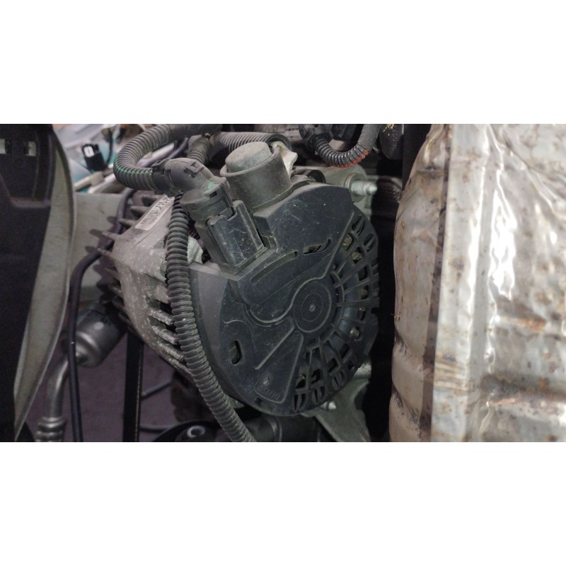 Recambio de alternador para peugeot 208 i (ca_, cc_) 1.2 puretech 82 referencia OEM IAM 9806007480  MS1012101721