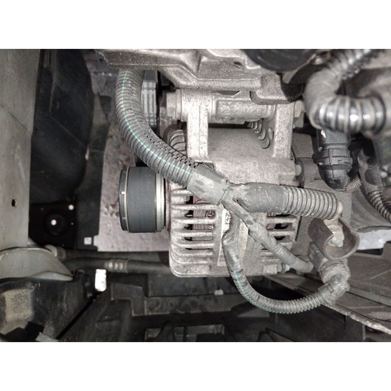 Recambio de alternador para peugeot 208 i (ca_, cc_) 1.2 vti 82 referencia OEM IAM 9806007480 MS1012101720 