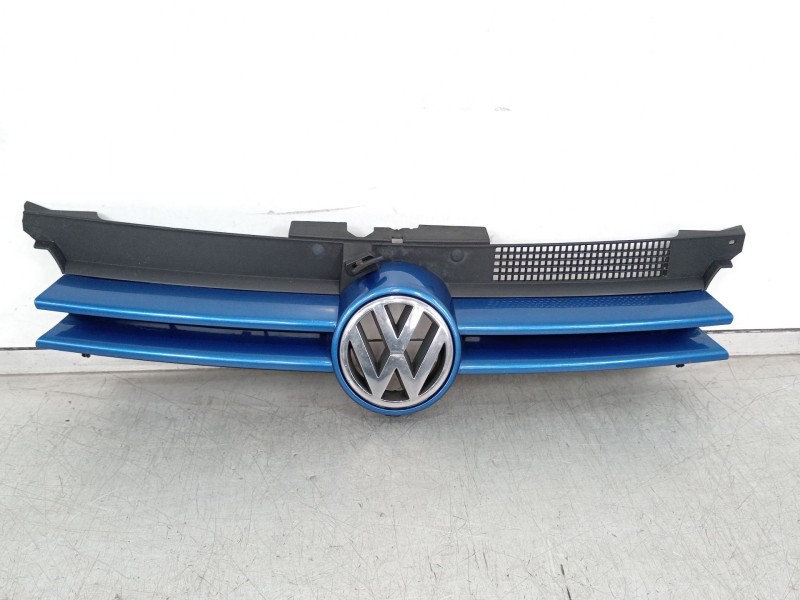 Recambio de rejilla delantera para volkswagen golf iv (1j1) 1.9 tdi referencia OEM IAM 1J0853651F 1J0853655F 1J0853651G
