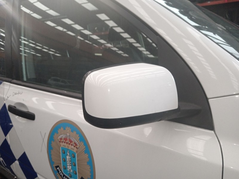 Recambio de retrovisor derecho para nissan x-trail ii (t31) 2.0 dci 4x4 referencia OEM IAM 96301JG470  