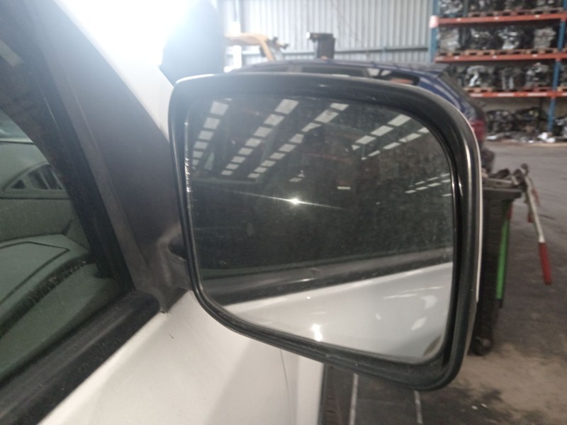 Recambio de retrovisor derecho para nissan x-trail ii (t31) 2.0 dci 4x4 referencia OEM IAM 96301JG470  