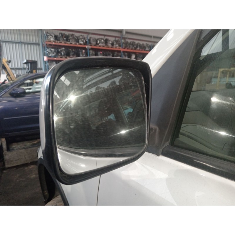 Recambio de retrovisor izquierdo para nissan x-trail ii (t31) 2.0 dci 4x4 referencia OEM IAM 96302JG470  