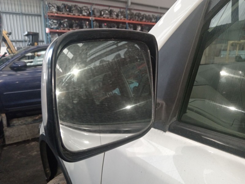 Recambio de retrovisor izquierdo para nissan x-trail ii (t31) 2.0 dci 4x4 referencia OEM IAM 96302JG470  