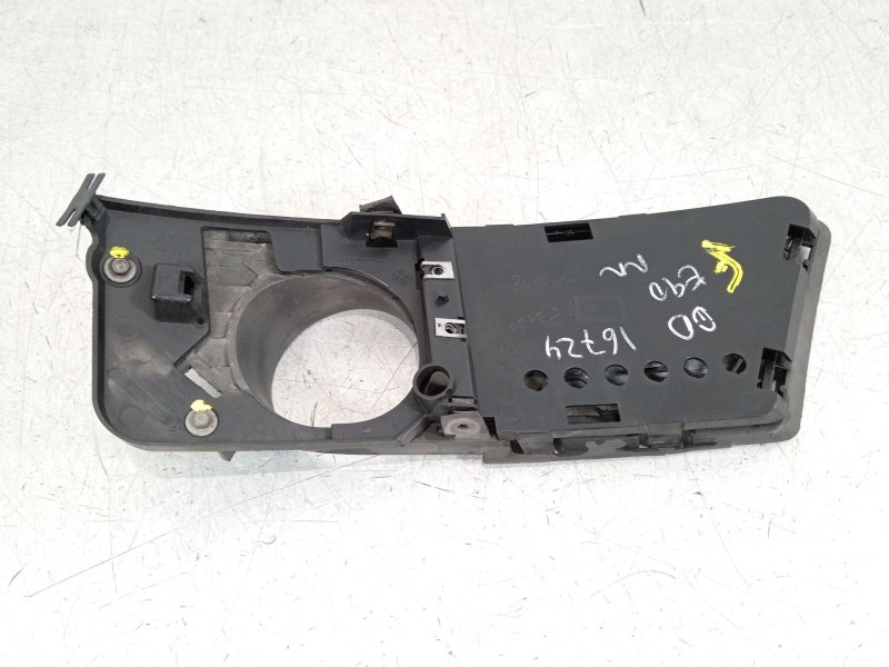 Recambio de rejilla paragolpes derecha para bmw 3 (e90) 320 d referencia OEM IAM 51117892112 15857711 
