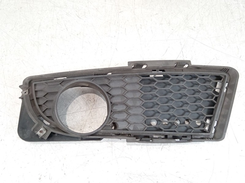 Recambio de rejilla paragolpes izquierda para bmw 3 (e90) 320 d referencia OEM IAM 51117892111 15857711 
