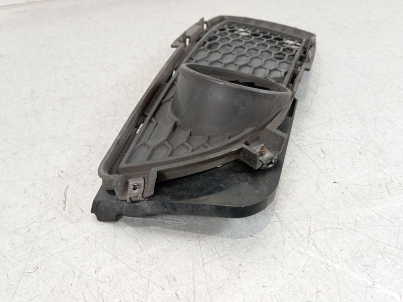 Recambio de rejilla paragolpes izquierda para bmw 3 (e90) 320 d referencia OEM IAM 51117892111 15857711 