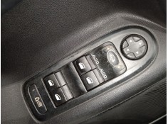 Recambio de mando elevalunas delantero izquierdo para citroën c3 ii (sc_) 1.4 hdi 70 (sc8hzc, sc8hr0, sc8hp4) referencia OEM IAM