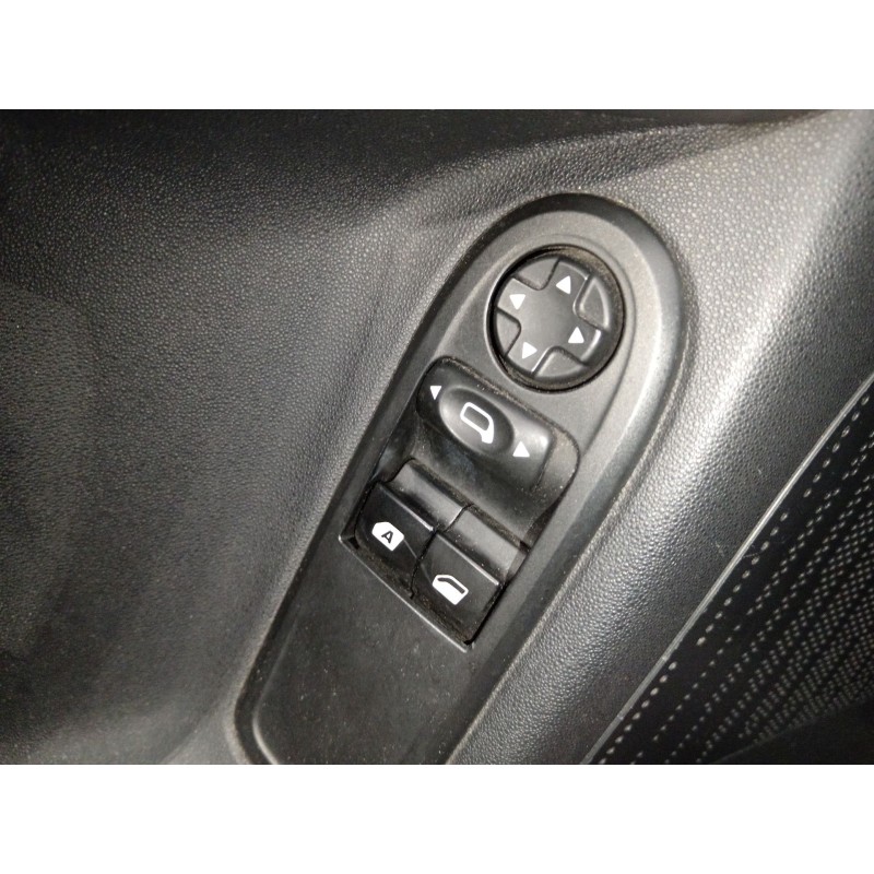 Recambio de mando elevalunas delantero izquierdo para citroën c3 ii (sc_) 1.2 thp 110 referencia OEM IAM   