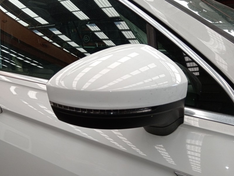Recambio de retrovisor derecho para volkswagen tiguan (ad1, ax1) 2.0 tdi referencia OEM IAM 5NB857508T  