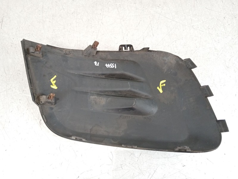 Recambio de rejilla paragolpes delantero para peugeot partner tepee 1.6 bluehdi 100 referencia OEM IAM 9810966177 99869850 