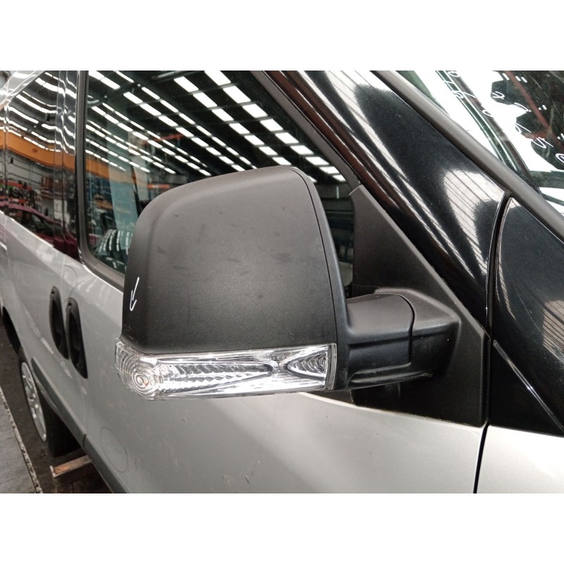 Recambio de retrovisor derecho para fiat doblo autobús (263_) 1.3 d multijet (263axc1a) referencia OEM IAM 735528037  