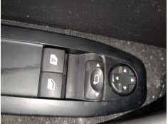 Recambio de mando elevalunas delantero izquierdo para peugeot 208 i (ca_, cc_) 1.2 puretech 82 referencia OEM IAM   