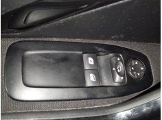 Recambio de mando elevalunas delantero izquierdo para peugeot 208 i (ca_, cc_) 1.2 vti 82 referencia OEM IAM   