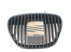 Recambio de rejilla delantera para seat ibiza iii (6l1) 1.9 sdi referencia OEM IAM 6L0853651 6L0853654 6L0853679