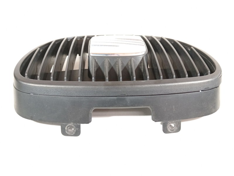 Recambio de rejilla delantera para seat ibiza iii (6l1) 1.9 sdi referencia OEM IAM 6L0853651 6L0853654 6L0853679