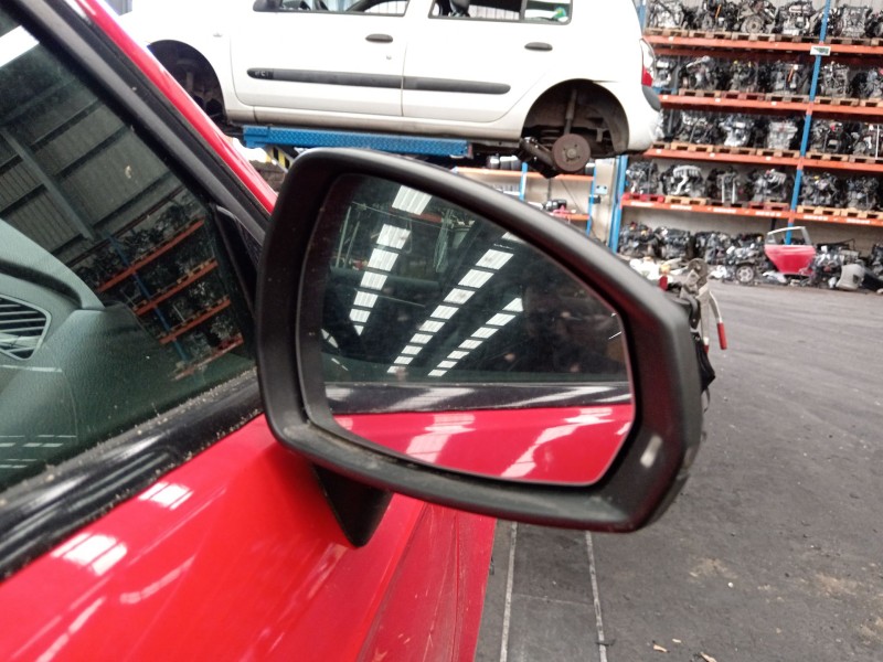 Recambio de retrovisor derecho para audi a3 sportback (8va, 8vf) s3 quattro referencia OEM IAM   