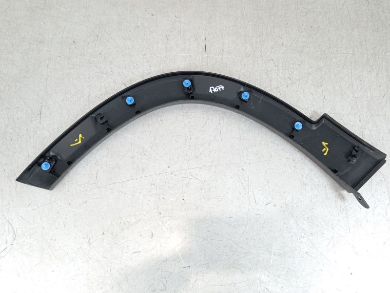 Recambio de aletin delantero derecho para peugeot rifter 1.5 bluehdi 100 referencia OEM IAM 9816619377  