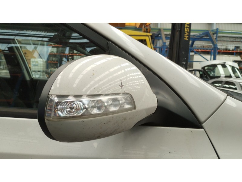 Recambio de retrovisor derecho para hyundai i30 (gd) 1.6 crdi referencia OEM IAM 816202R7000  