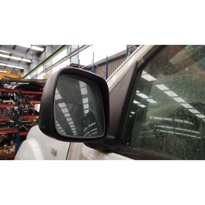 Recambio de retrovisor izquierdo para nissan pathfinder iii (r51) 2.5 dci 4wd referencia OEM IAM 96302EB010  
