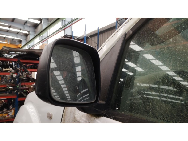 Recambio de retrovisor izquierdo para nissan pathfinder iii (r51) 2.5 dci 4wd referencia OEM IAM 96302EB010  