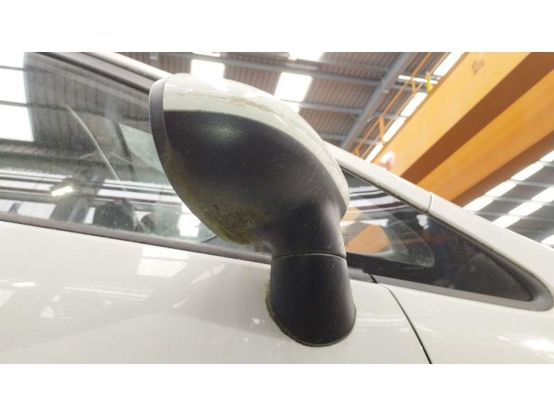 Recambio de retrovisor derecho para kia rio iii (ub) 1.2 cvvt referencia OEM IAM 876201W041  