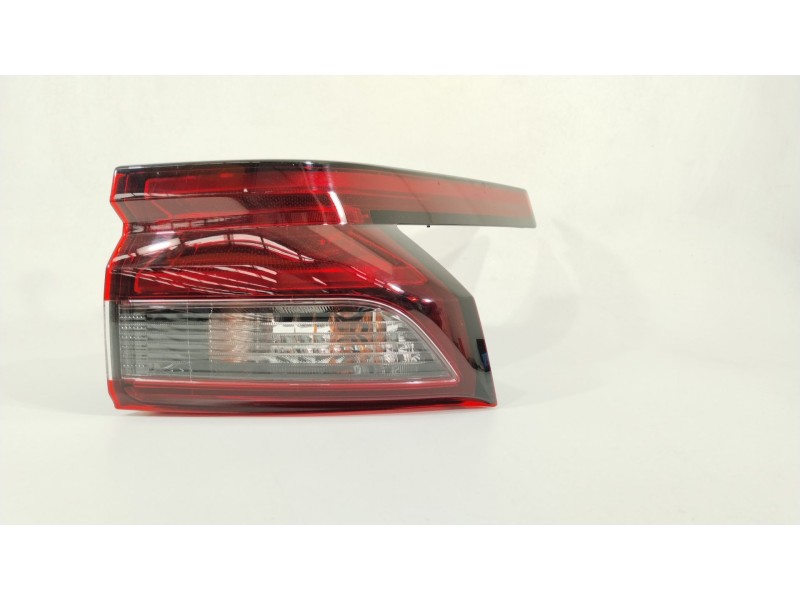 Recambio de piloto trasero derecho para nissan qashqai iii (j12) 1.3 dig-t referencia OEM IAM 265506UA0A  