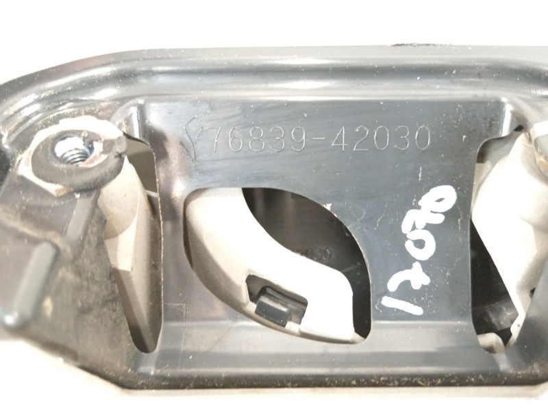 Recambio de rejilla delantera para toyota rav 4 iv (_a4_) 2.5 hybrid (ava42_) referencia OEM IAM 7683942030  