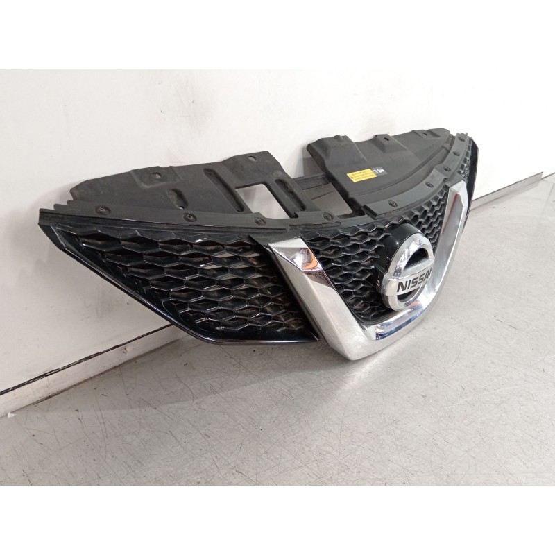 Recambio de rejilla delantera para nissan qashqai ii (j11, j11_) 1.5 dci referencia OEM IAM 623124EA0D 623104EA1D 623104EM1D