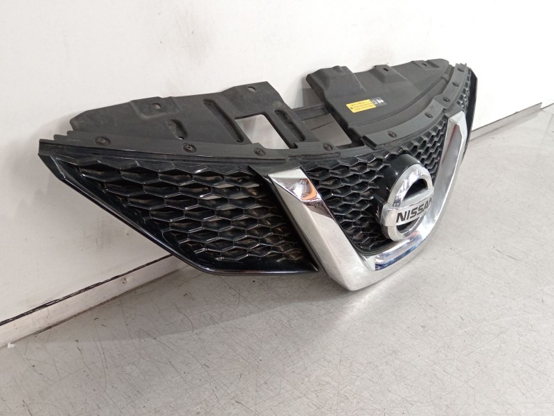 Recambio de rejilla delantera para nissan qashqai ii (j11, j11_) 1.5 dci referencia OEM IAM 623124EA0D 623104EA1D 623104EM1D