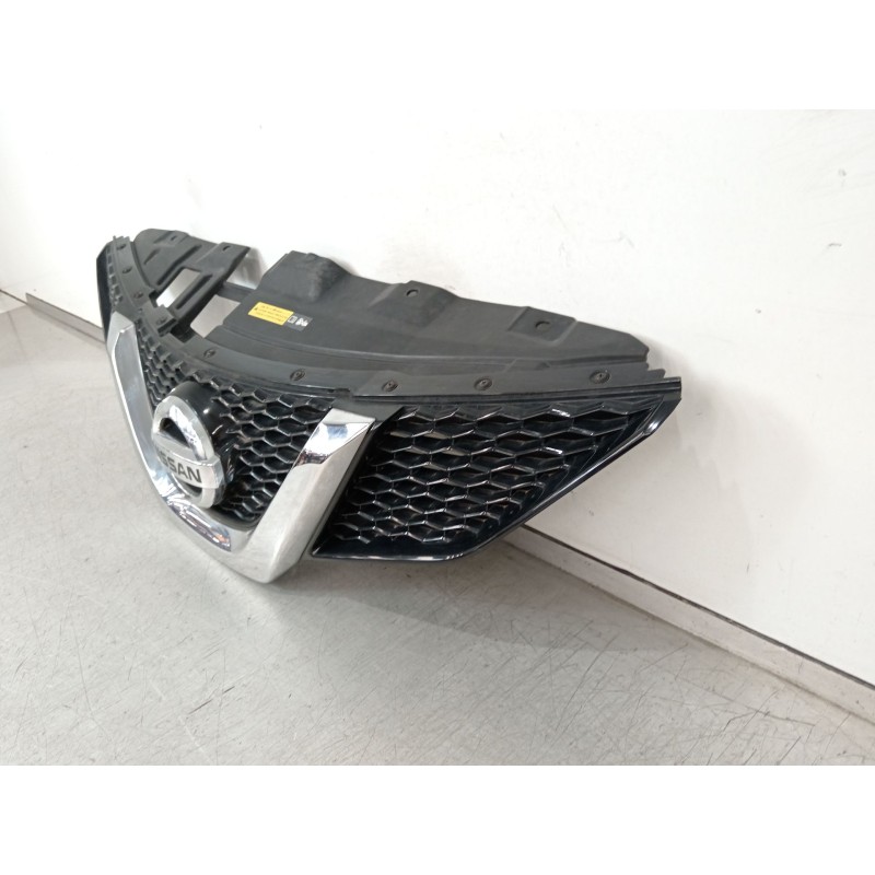 Recambio de rejilla delantera para nissan qashqai ii (j11, j11_) 1.5 dci referencia OEM IAM 623124EA0D 623104EA1D 623104EM1D