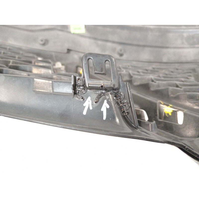 Recambio de rejilla delantera para nissan qashqai ii (j11, j11_) 1.5 dci referencia OEM IAM 623124EA0D 623104EA1D 623104EM1D