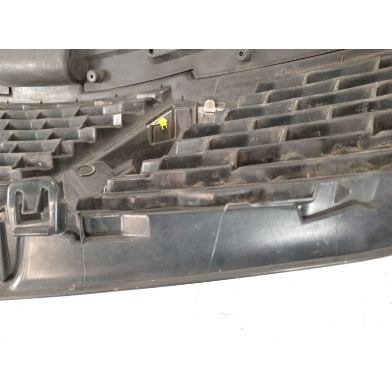 Recambio de rejilla delantera para nissan qashqai ii (j11, j11_) 1.5 dci referencia OEM IAM 623124EA0D 623104EA1D 623104EM1D