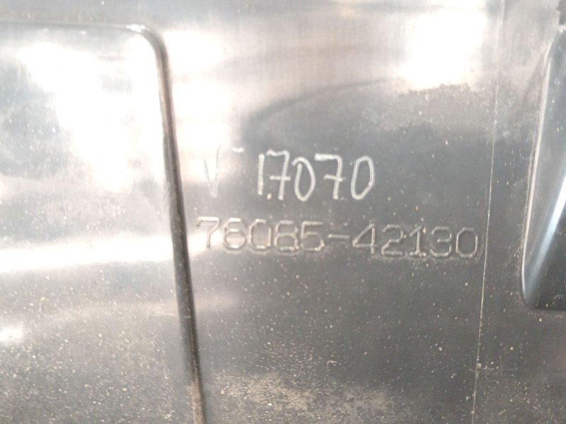 Recambio de aleron trasero para toyota rav 4 iv (_a4_) 2.5 hybrid (ava42_) referencia OEM IAM 7608542130  