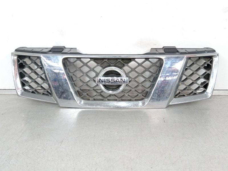 Recambio de rejilla delantera para nissan pathfinder iii (r51) 2.5 dci 4wd referencia OEM IAM 2310EB400 62310EB400 