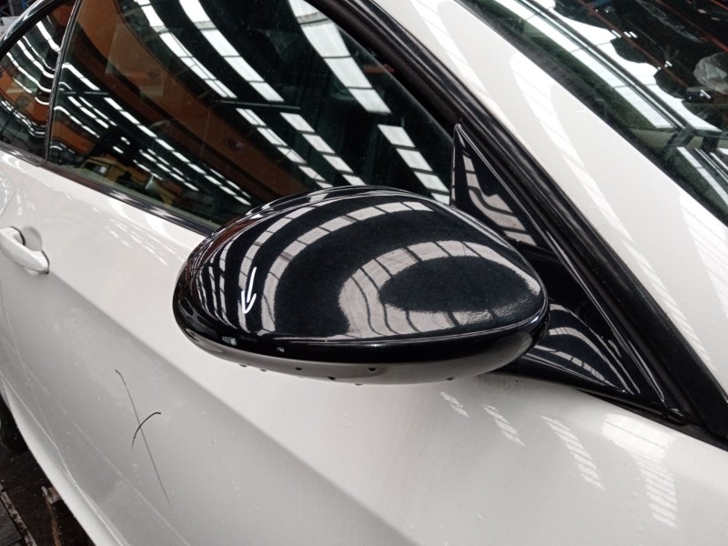 Recambio de retrovisor derecho para bmw 3 coupé (e92) 320 d referencia OEM IAM 51167176184  
