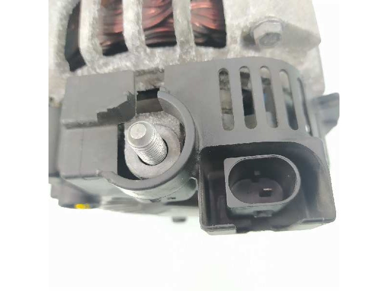 Recambio de alternador para mercedes-benz clase a (w169) a 150 (169.331) referencia OEM IAM A2661540802  