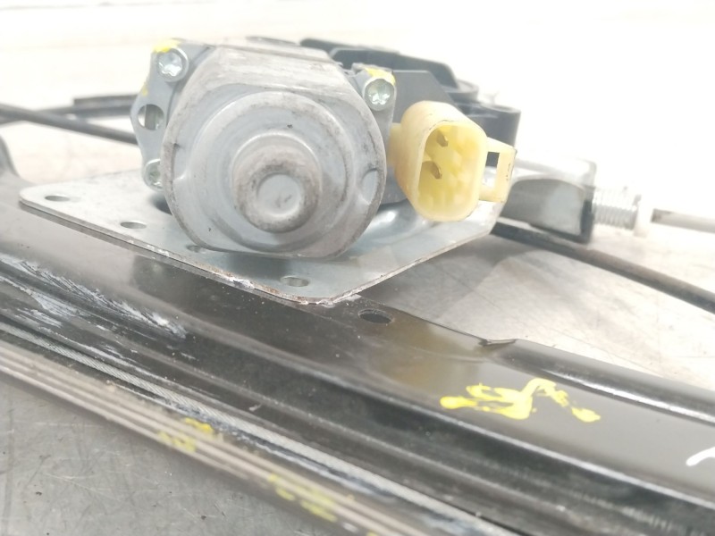 Recambio de elevalunas delantero derecho para chevrolet cruze lt referencia OEM IAM 95226746  96964419